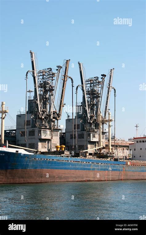 Old Cargo Ship Hi Res Stock Photography And Images Alamy