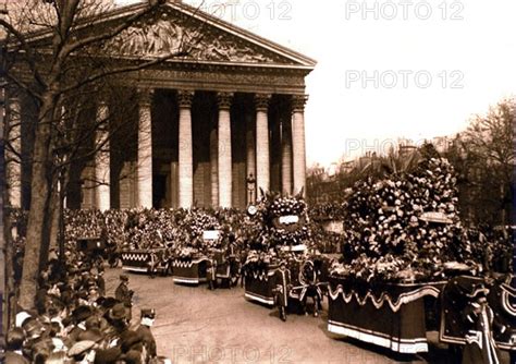 Les funérailles de Sarah Bernhardt à Paris le 29 mars 1923 Photo12