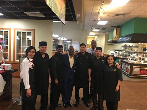 Golden Corral Celebrated Military Appreciation Night On Veterans Des