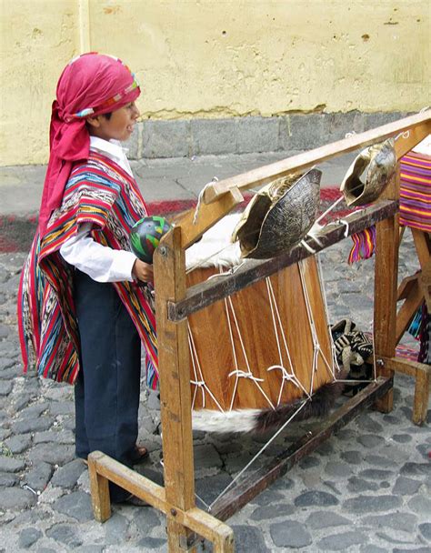 Travel Writer Rants and Raves: Tortoise shells and gourds: Guatemalan ...