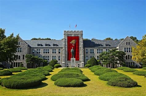 SK Telecom and Korea University Join Hands to Build Metaverse School ...