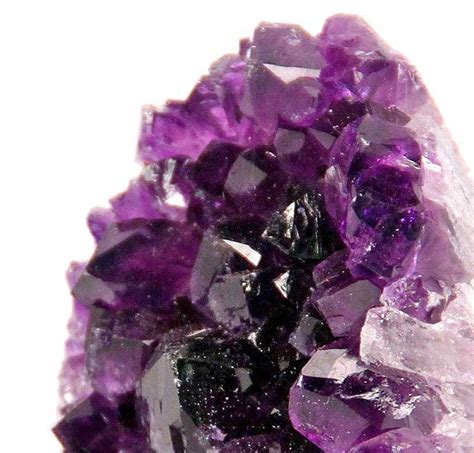 Amethyst Purple Variety Of Quartz Desertusa