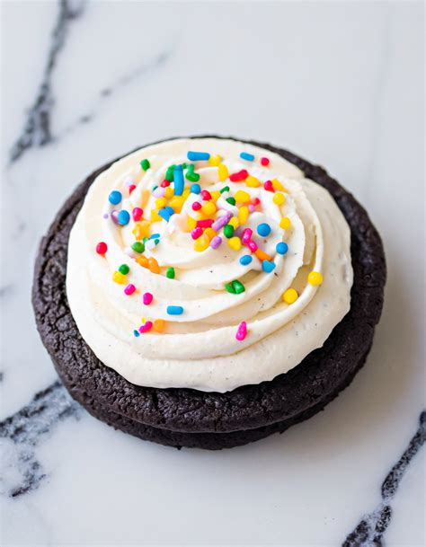 crumbl cookie birthday reward 1
