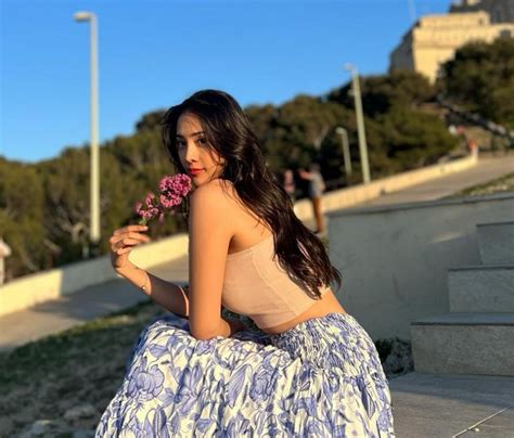 Unggahan Teranyar Anya Geraldine Bikin Netizen Heboh Isptimes