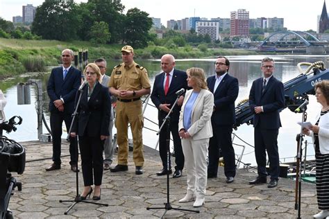 S Ubice Pl Spotkanie W Sprawie Odry W S Ubicach Konferencja