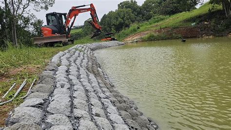 EMBANKMENTS - Australian Concrete Mats