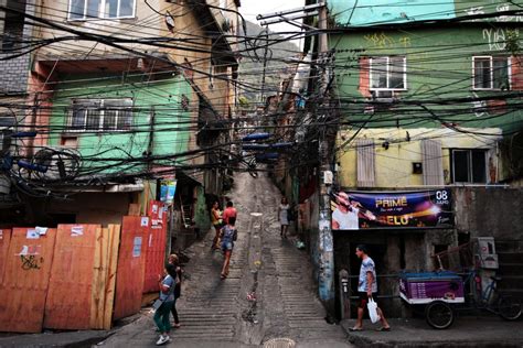 Rio De Janeiro Halbtagestour Durch Die Favela Rocinha Getyourguide