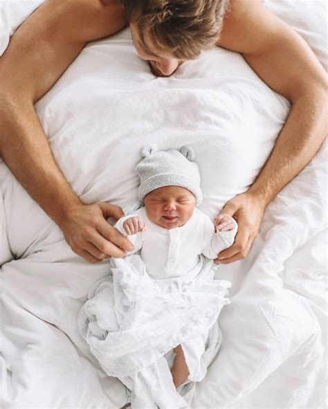 Little Human Being Newborn Pictures Baby Pictures Dad Baby Little