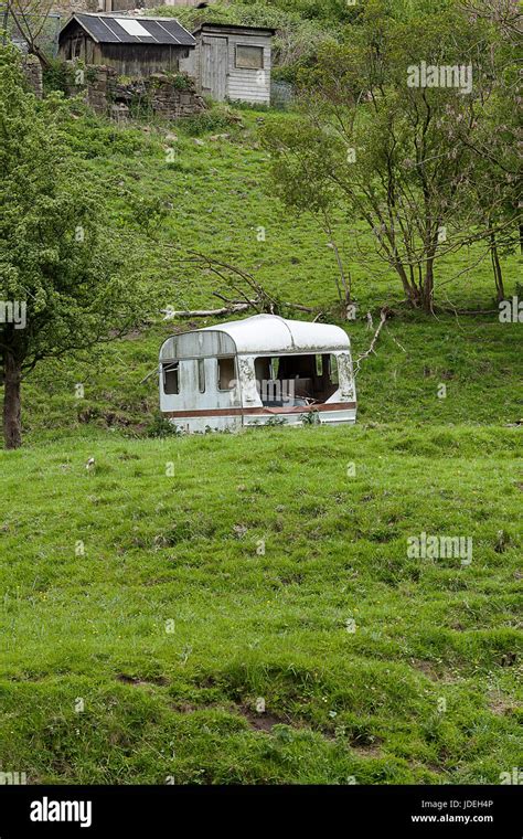 Old Caravan Wreck Hi Res Stock Photography And Images Alamy