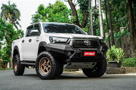 Permaisuri Rays Volk Racing TE37XT M Spec With Toyota Hilux