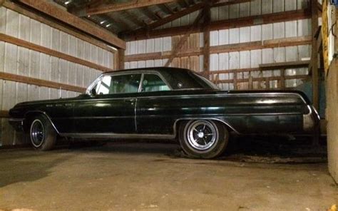 1962 Buick Wildcat 2 Barn Finds