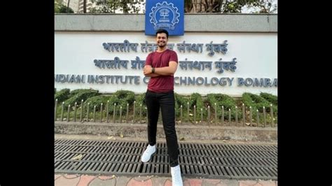 Amid IIT-Bombay placement struggles, Microsoft techie share tip for job ...