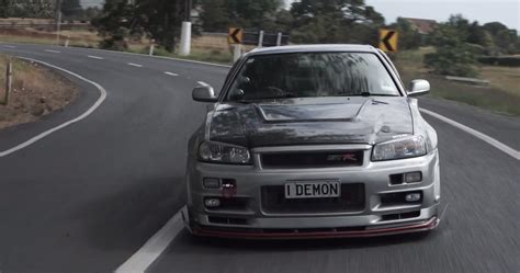 Test Driving A 1000 Hp R34 Nissan Skyline Gt R Is Dangerous Autoevolution