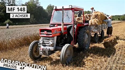 Massey Ferguson 148 2 Axle Trailer Loading Straw Bales