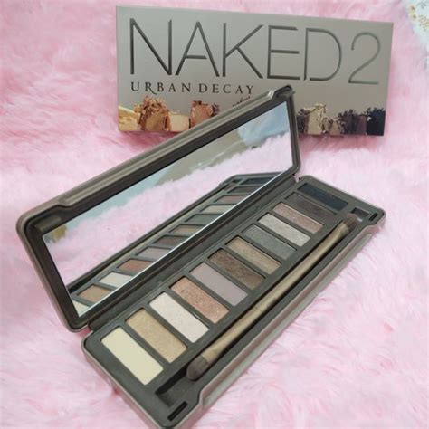 Urban Decay Naked 2 Eyeshadow Palette Kesehatan Kecantikan Rias
