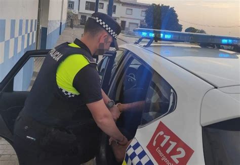 Detienen En Tarifa A Un Hombre En B Squeda Y Captura Por Homicidio En