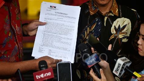 Kuasa Hukum Kusnadi Lengkapi Bukti Laporan Penyidik Ke Dewas KPK Foto