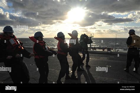 N Yb Atlantic Ocean April Sailors From The