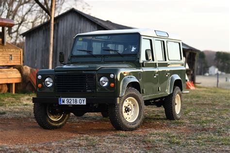 restored bronze green defender 110 - Commonwealth Classics