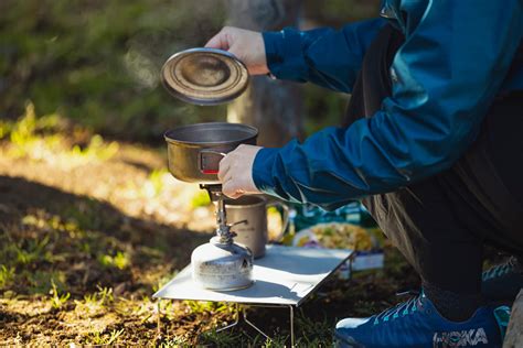 登山用ガスバーナーの安全で正しい扱い方をマスターしよう ｜ 正しい山道具の選び方・使い方 Vol 2 Yamap Store ヤマップストア