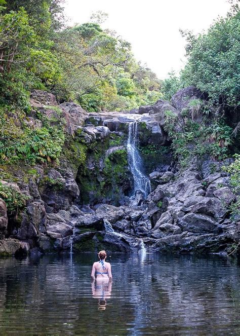 A Road to Hana Guide: The Stops You Need To See (And Those To Skip)