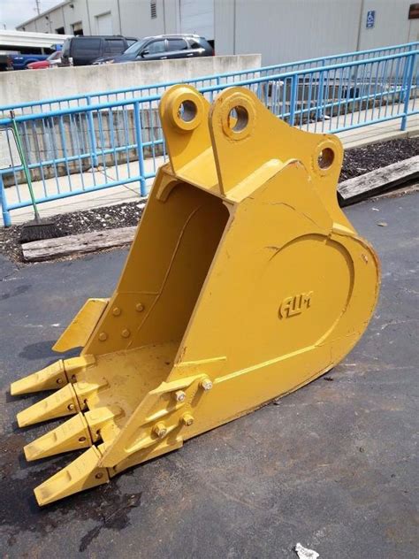 AIM PD13003 Heavy Duty Bucket Caterpillar, Cat 320 - Attachmart.com