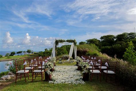 8 Rekomendasi Venue Pernikahan Outdoor Di Bali Dengan Pemandangan Memukau