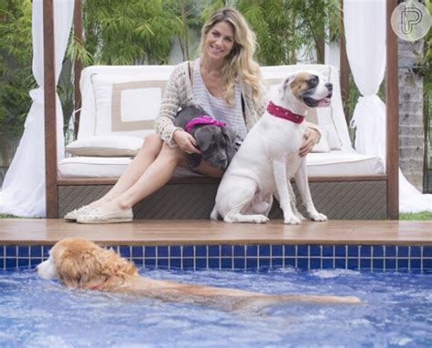 Foto Giovanna Ewbank Abriu Sua Casa Ao Doming O Do Faust O E Mostrou