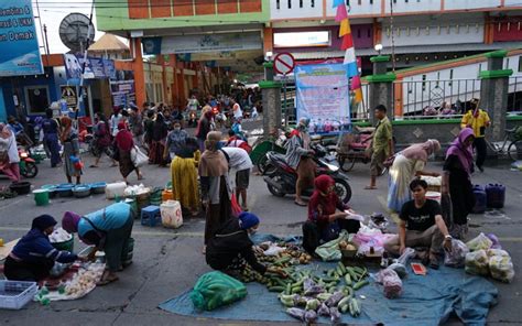 Setelah Salatiga Pasar Bintoro Demak Terapkan Jaga Jarak