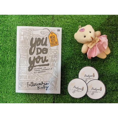 Jual Buku You Do You Discovering Life Through Experiments Self By