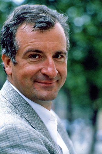 Bbc Radio 4 Dangerous Visions 42 Douglas Adams Quotes To Live By