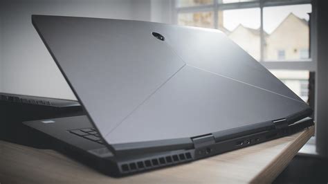 Alienware m17 review: a genuinely portable 17-inch gaming laptop