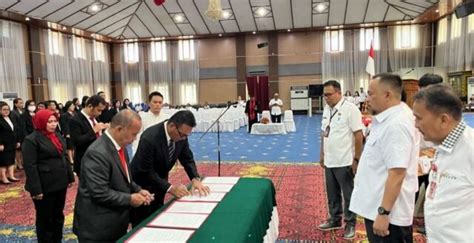 Koran Manado Rolling Jabatan Di Pemkot Manado Dipimpin Wakil Walikota