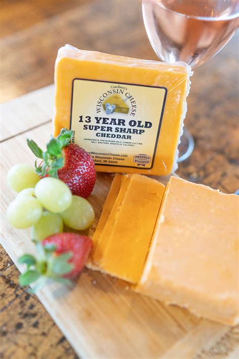 13-Year-Old Super-Sharp Cheddar | Gardners Wisconsin Cheese and Sausage