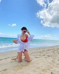 INSTA Ashley Tervort Shows Red Bikini Top 7th March 2021 Phun Org Forum