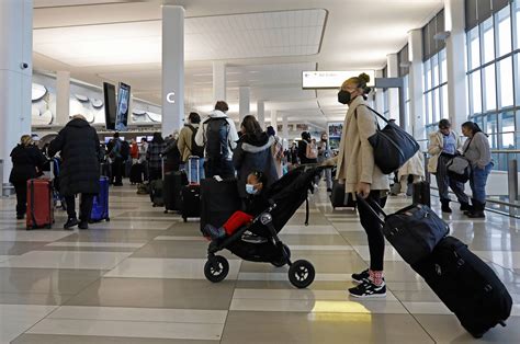 Los Aeropuertos De EE UU Vuelven A La Normalidad Tras La Tormenta