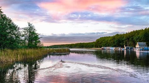 Erholsamer Rekordhalter Urlaub Im Land Der Seen Qiez