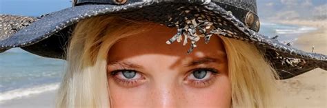 Girls In Bikinis Luscious Hentai Manga Porn