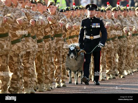 Soldiers From 4th Battalion The Mercian Regiment March Along The Mall