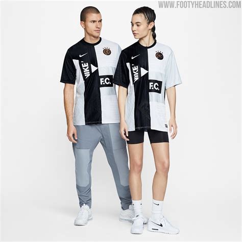 Nike F C Deutschland Heim Ausw Rts Trikots Ver Ffentlicht Nur Fussball