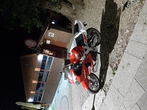 Honda Cbr Rr Sc Hitno Polovni Automobili