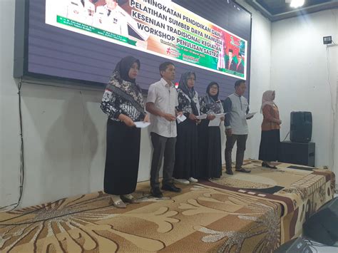 Tanah Bumbu Gelar Workshop Penulisan Sastra Borneo Chanel