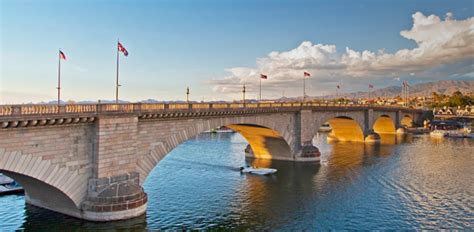 London Bridge The Thames Crossing And Arizona Curiosity