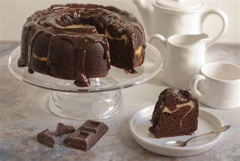 Bundt Cake Al Cioccolato Ripiena Di Formaggio Angela Simonelli