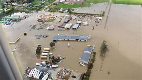 Tasmania Floods Rivers Rise Towns Under Threat Across State Photos