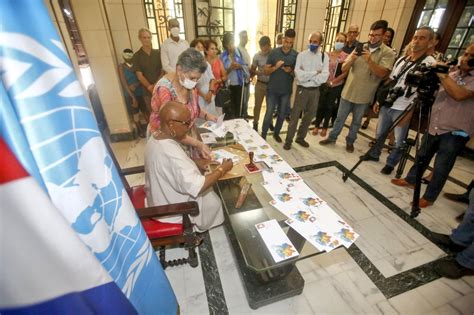 Asociación Cubana De Naciones Unidas En Aniversario Fotos Radio