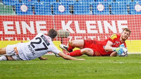 Später Ausgleich für Salzburg WAC knöpft dem Tabellenführer und Cup