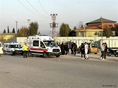 Akhisar da feci kaza otomobil ile motosiklet kafa kafaya çarpıştı