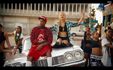 Fergie Lalove La La Ft Yg Music Video Sidewalk Hustle