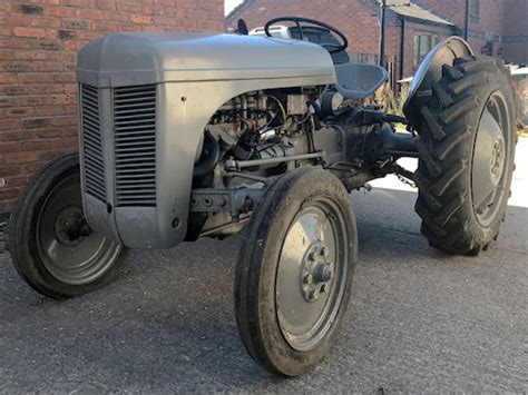 Lot 65 Ferguson Tea 20 Tractor